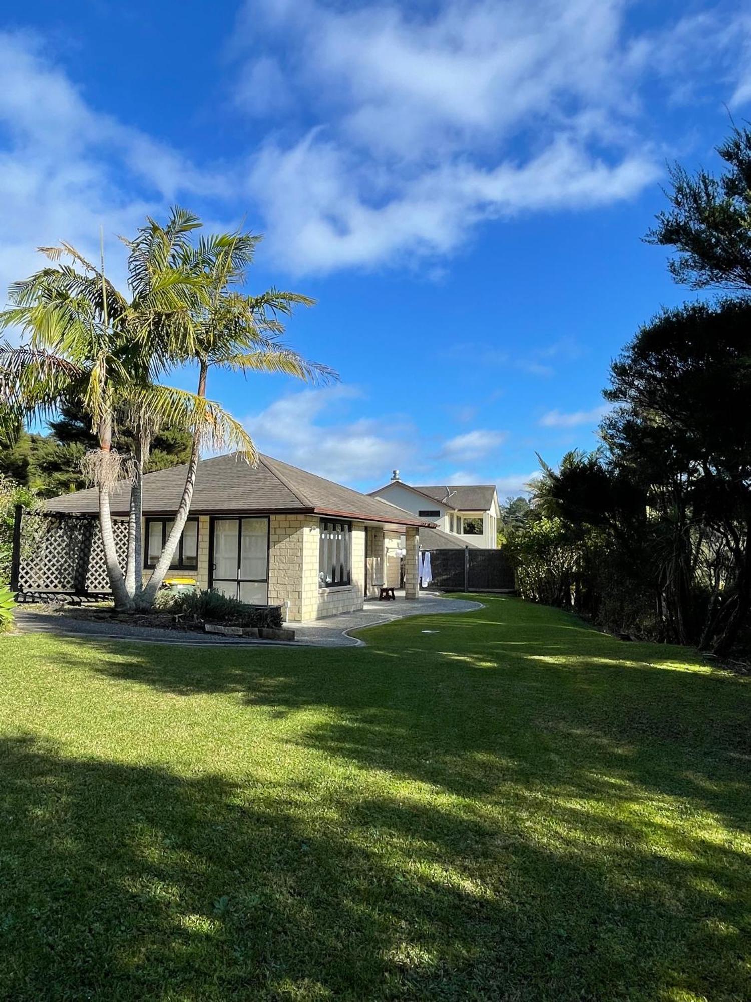 Charming Home Near Nature Auckland Exterior foto